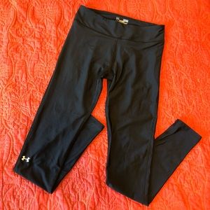 UA hear gear compression pant leggings